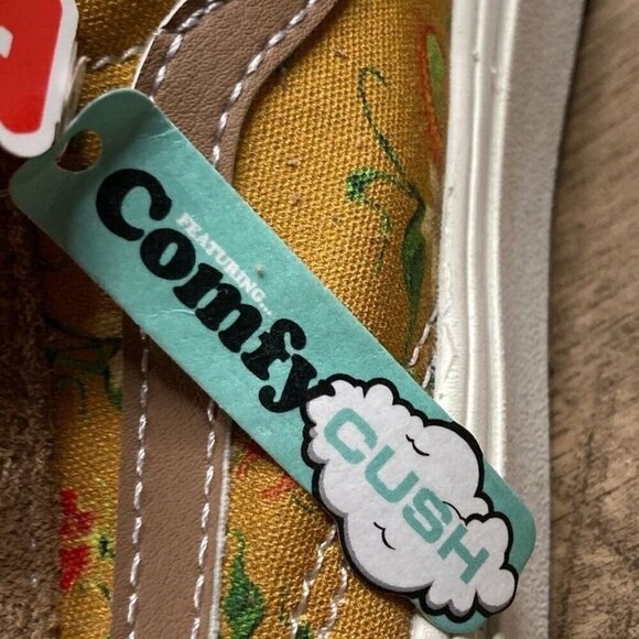 VANS Comfycush Old Skool Fatal Floral Golden Brown Shoes Sneakers Womens 6 NEW - Picture 11 of 11